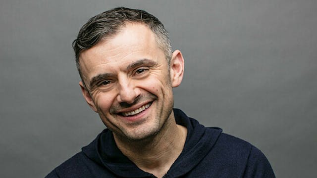 Gary Vaynerchuk - The GaryVee Story,  r, Social Media, CEO,  Entrepreneur, Mentor - The Quest Pod with Justin Kan